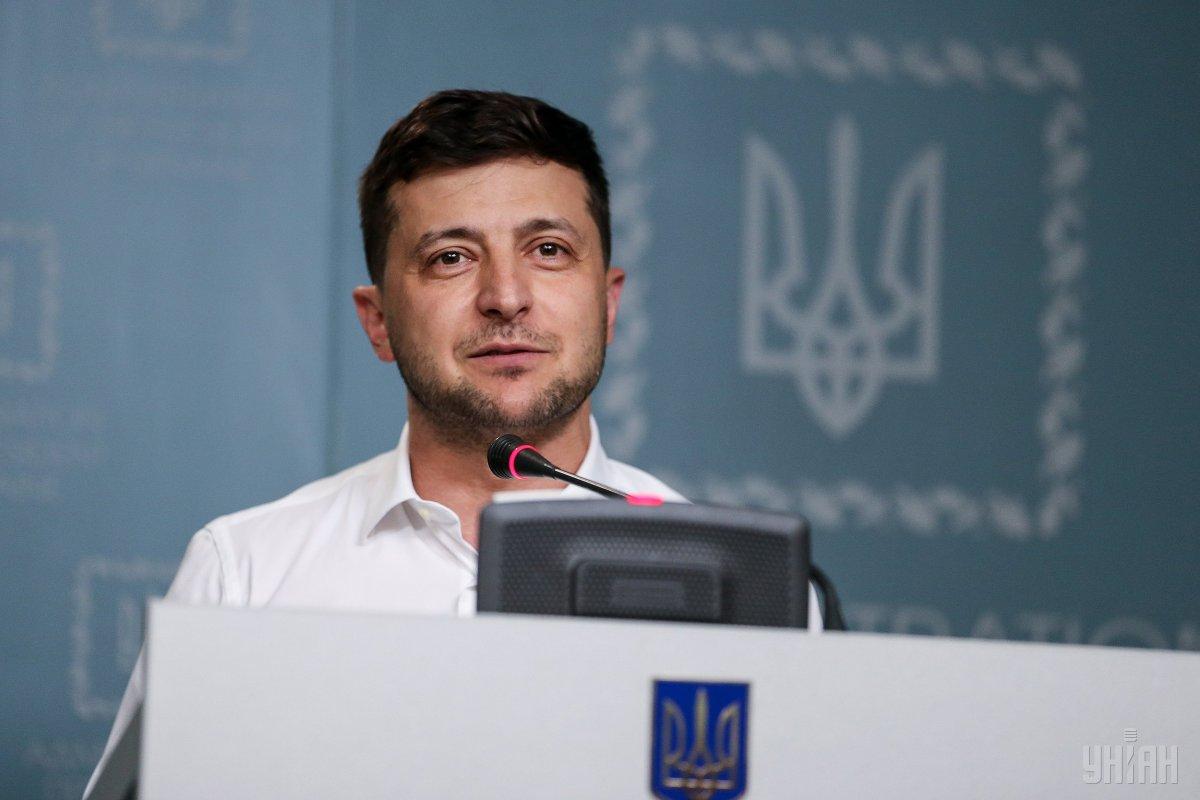 «Дізнаюсь інформацію про наші міжнародні кроки з інтернету»: Зеленський про дії Клімкіна