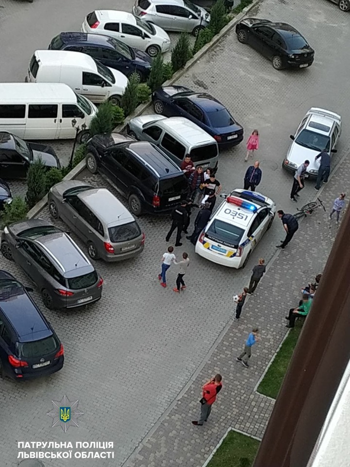 «Забрали в нього ключі, аби не наробив біди»: у Винниках п’яного водія спинили сусіди