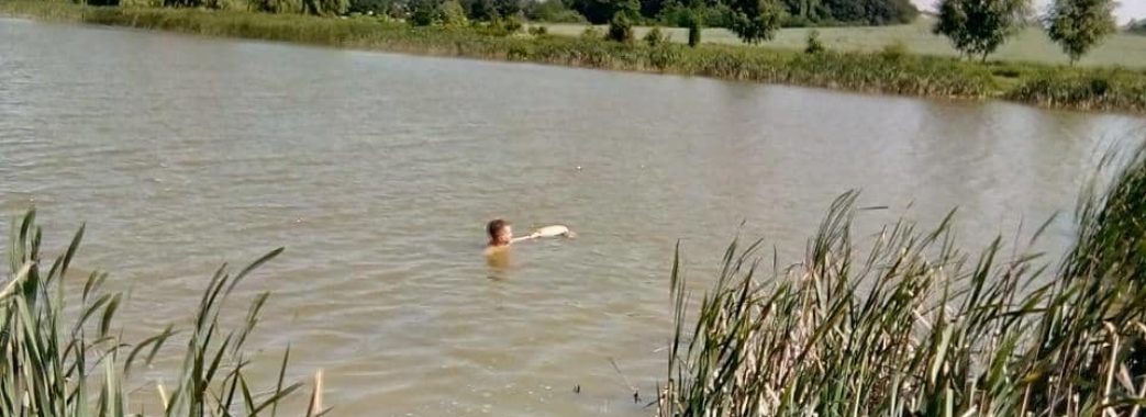 Повертався з футболу і втопився: у миколаївському озері знайшли тіло чоловіка