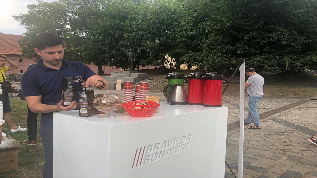 Напої для львів’ян готували за допомогою сонячної електростанції