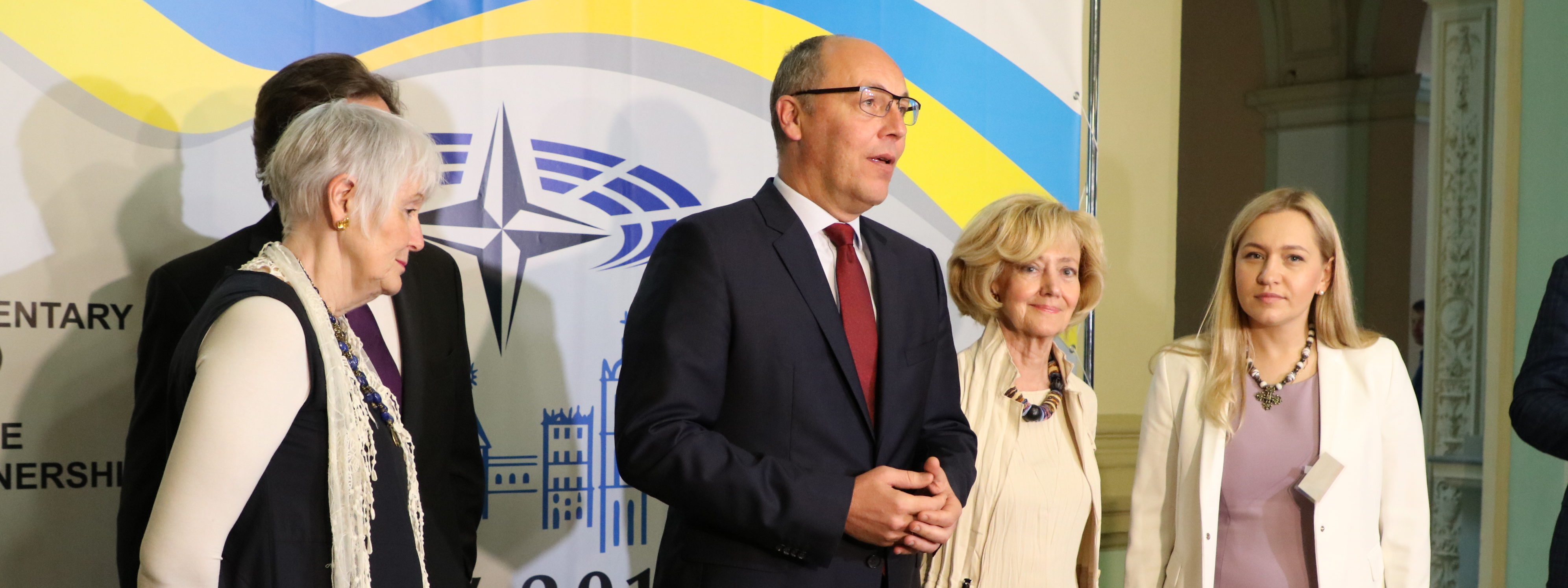 “Ми недопустимо ревізії і відміни Закону про мову”, — Андрій Парубій