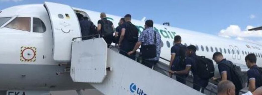 Футболісти Люксембургу відмовились летіти у Львів на несправному літаку
