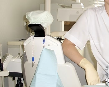 Стоматологу з Городоччини, якого порізав ножем пацієнт, врятували життя