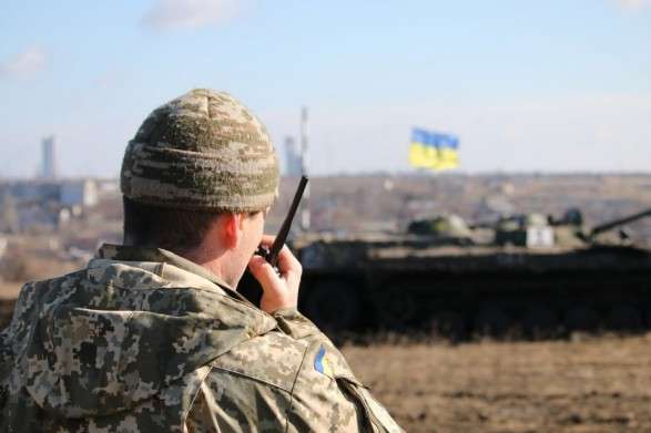 З початку доби на Донбасі зберігається припинення вогню