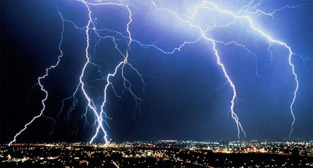 Погода на вихідні: Львівщину накриють грози