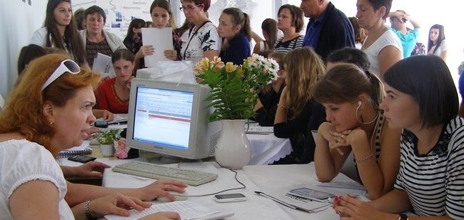 У МОН розповіли, які спеціальності абітурієнти обирають цьогоріч найчастіше