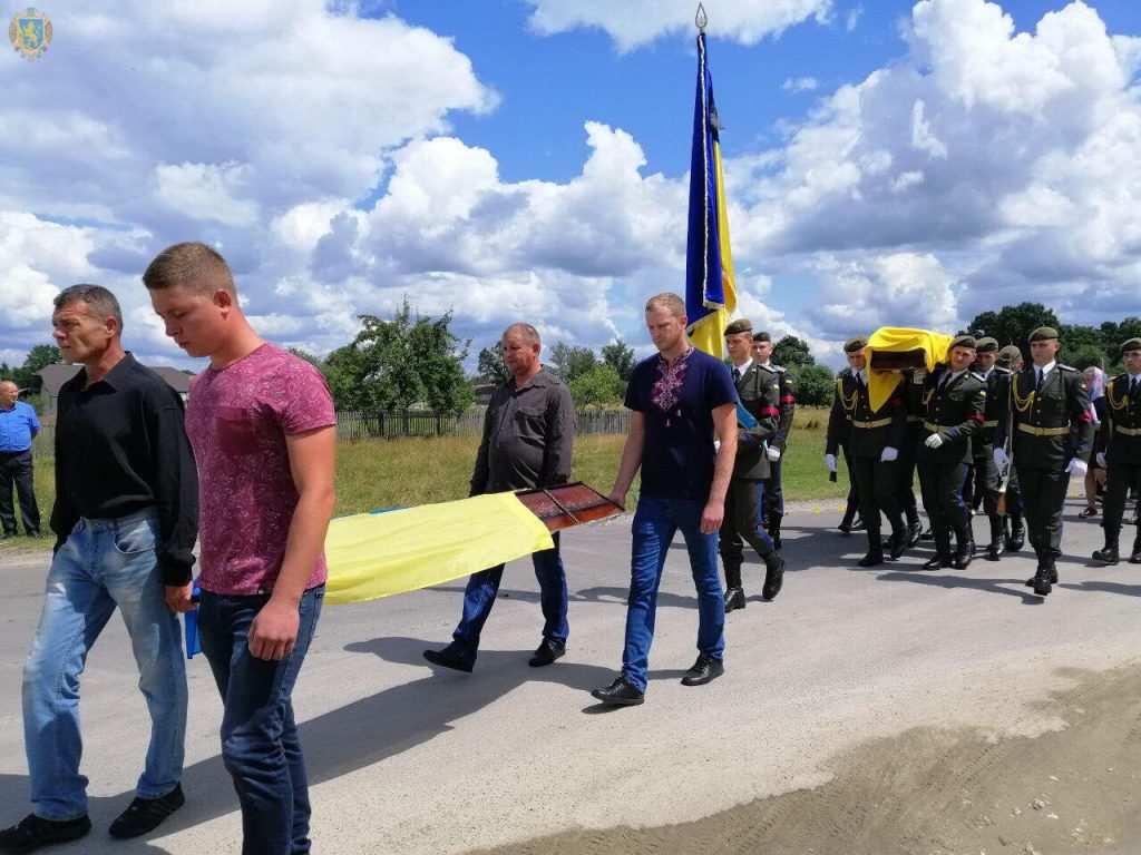 На Жовківщині попрощались із загиблим Героєм Володимиром Салітрою