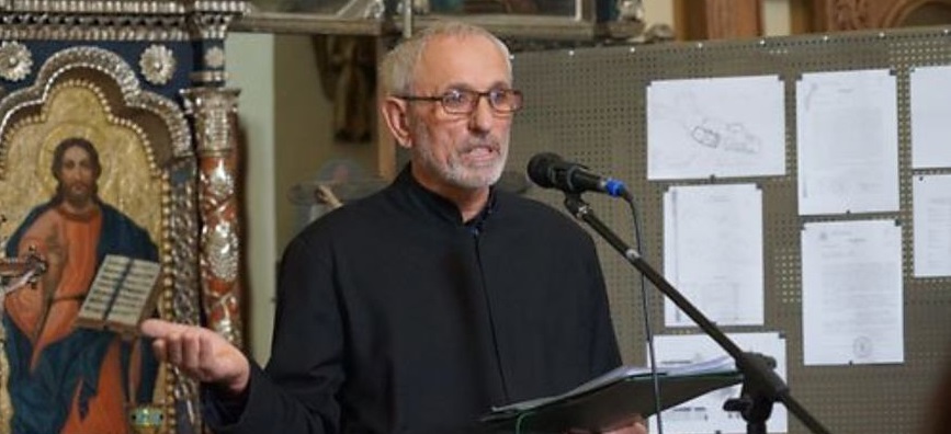 «Нехай я помру, але покажу світові неспроможність нашої влади»: львівський священник хоче оголосити голодування