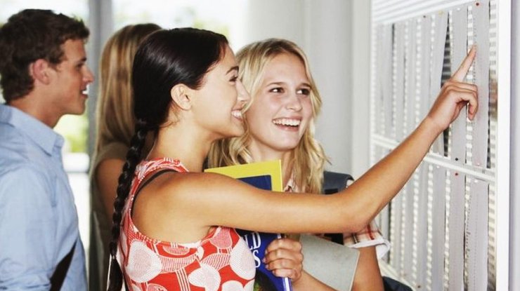 Понад 60 тисяч вступників потрапили на бюджетне навчання