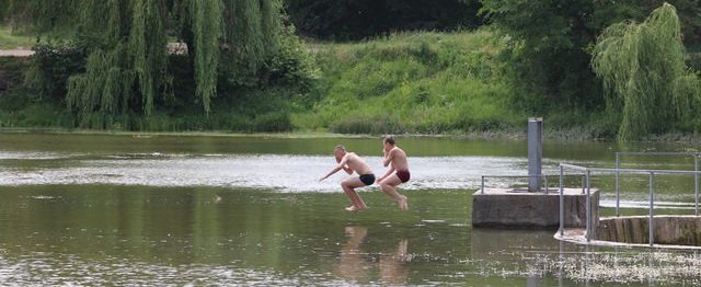 26-річний хлопець з Дрогобиччини заразився лептоспірозом на озері в Польщі