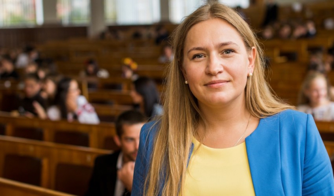 Суд відмовив Оксані Юринець у перерахунку голосів