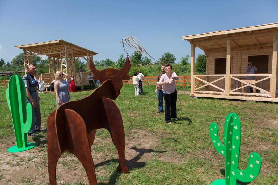У бойківському селі на Старосамбірщині з’явилися ковбойки