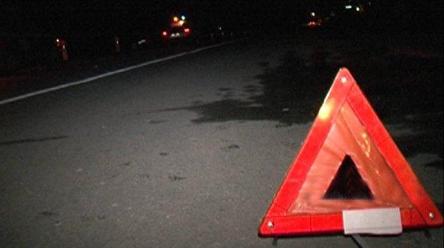 “Фура розтрощила пам’ятники на цвинтарі”: у ДТП на Самбірщині загинув 29-річний водій