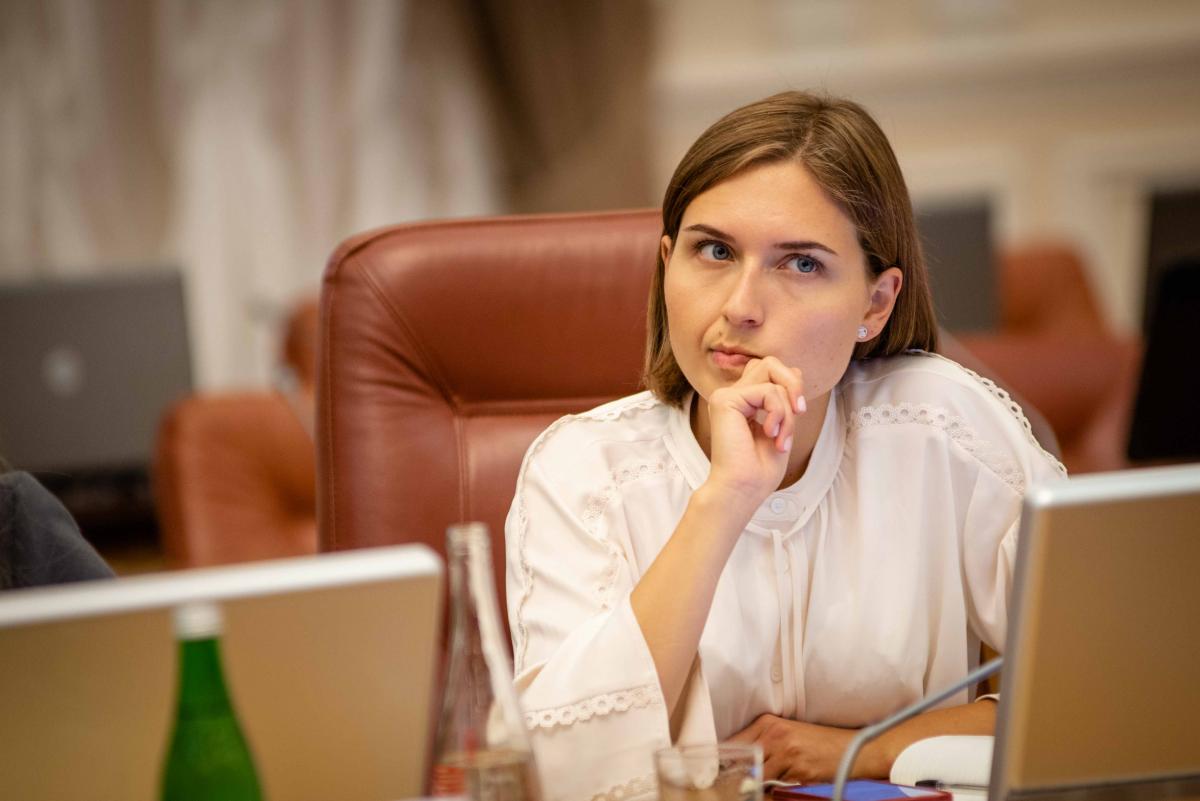 Стало відомо, скільки за вересень заробила нова міністерка освіти та науки Новосад