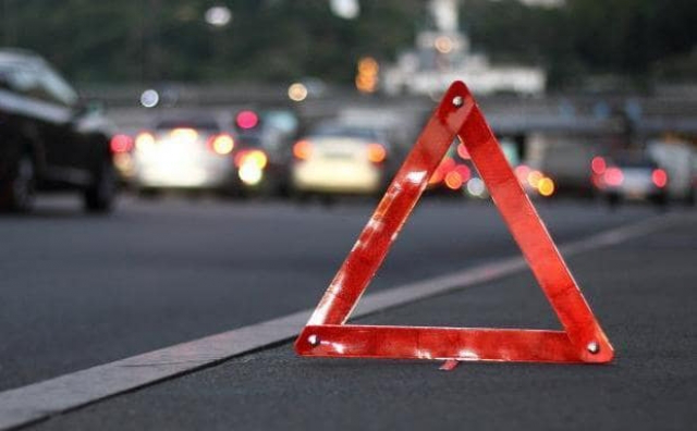 Автомобіль збив 11-річну дівчинку у Львові