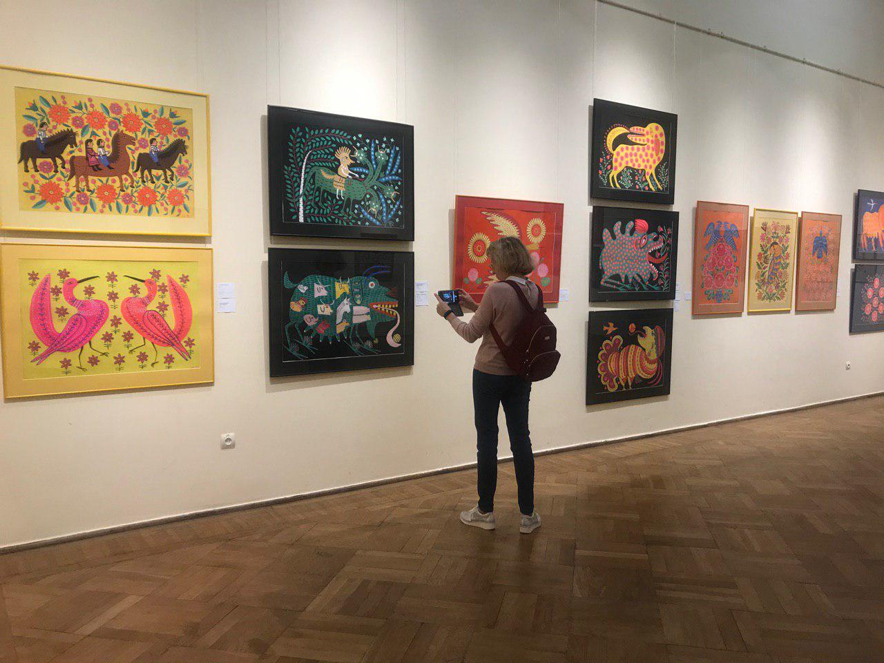 В останній день виставку Марії Примаченко відвідали близько 700 людей