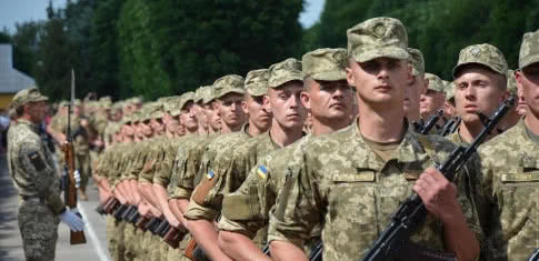 Міністр оборони має намір скасувати призов до армії