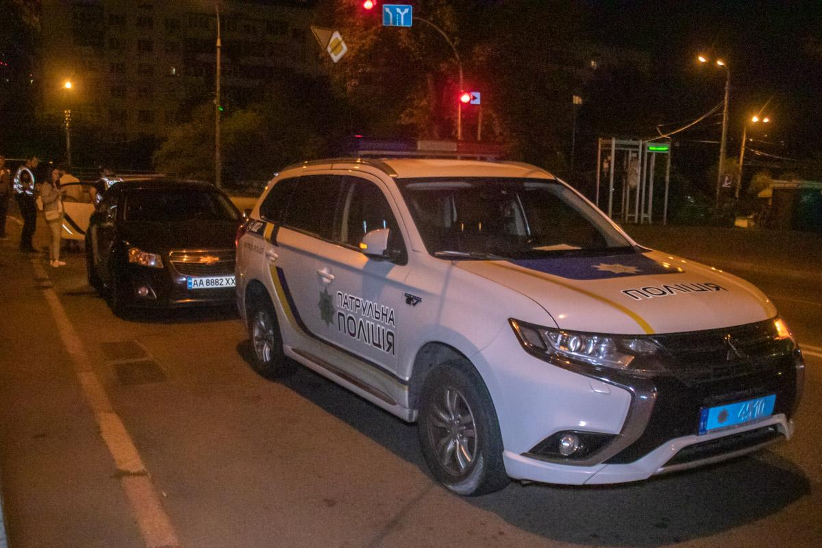 Водій BMW збив поліцейського (ВІДЕО)