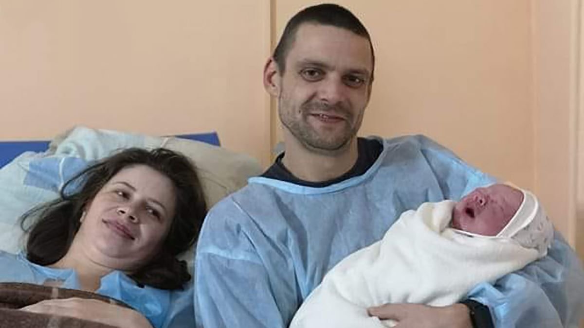 У Львові жінка природним шляхом народила хлопчика-велетня