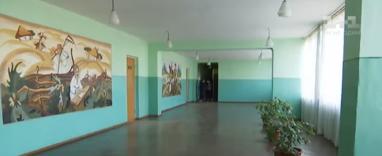 Мешканку Червонограда оштрафували за прогули дочки