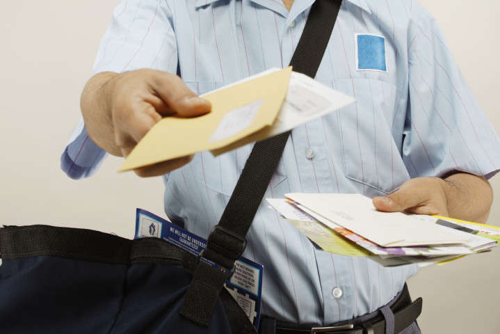 Бізнесменів звільнять від листувань з військкоматами