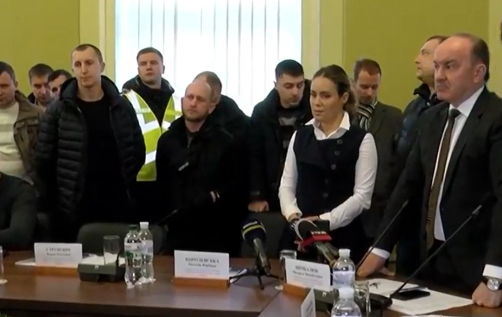 Активісти вигнали Наталю Королевську з ЛОДА