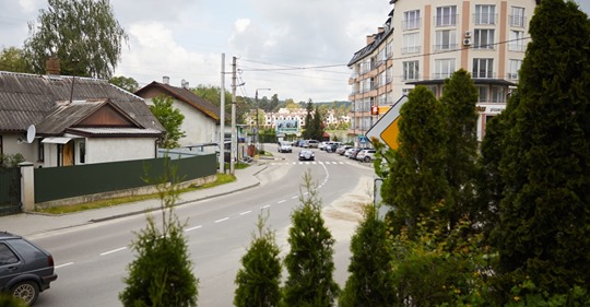 Мешканці ще трьох вулиць у Брюховичах отримають якісну питну воду