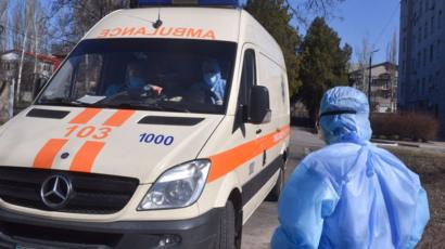 В Україні вже друга смерть від коронавірусу: померла 33-річна жінка з Буковини