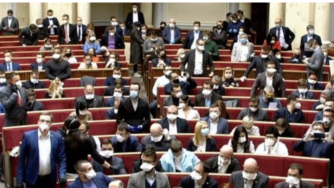 Верховна Рада проголосувала за продаж землі