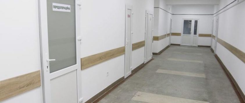 В лікарнях Львова ввели обмежувальні заходи