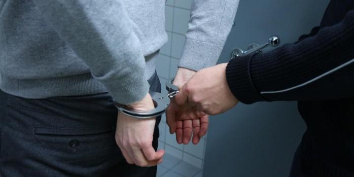 «Тіла спалили та закопали»: на Золочівщині затримали наркоторговців, які зізналися у вбивстві дітей