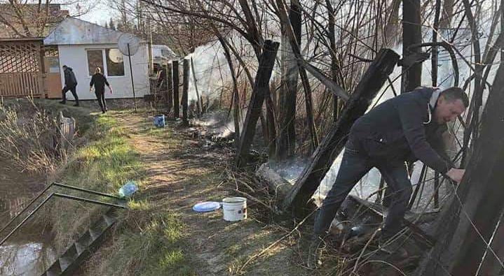 Миколаївські волонтери взялись за боротьбу з паліями сухостою