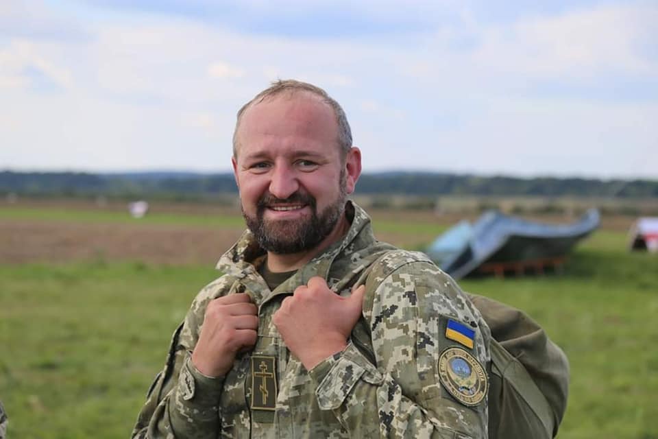 “Мій шлях Євангеліє та Кобзар”: помер військовий капелан Андрій Дуда