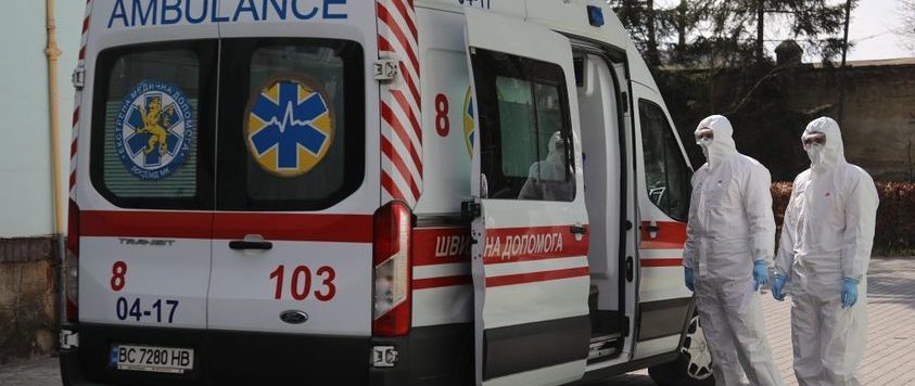 13-та смерть на Львівщині та перші тестування на антитіла: коронавірус в Україні