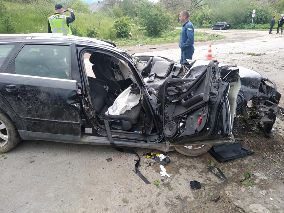 На Старосамбірщині очевидці рятували постраждалих у ДТП (ВІДЕО)