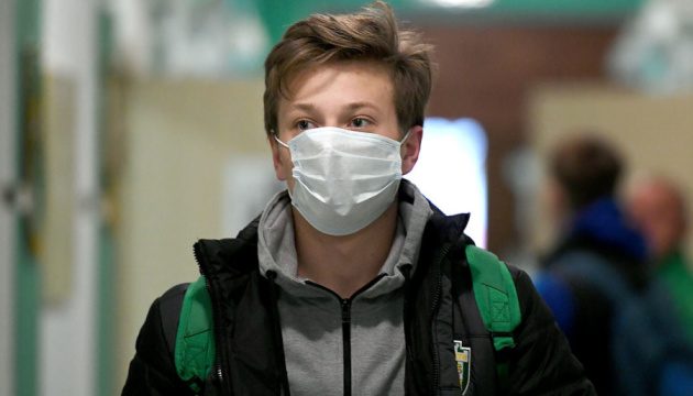 У гравців львівського клубу «Карпати» вияви коронавірус