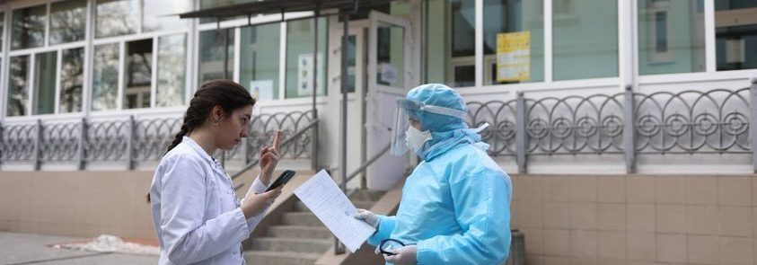 На Львівщині вже понад 900 хворих на COVID-19: дані щодо захворюваності у районах