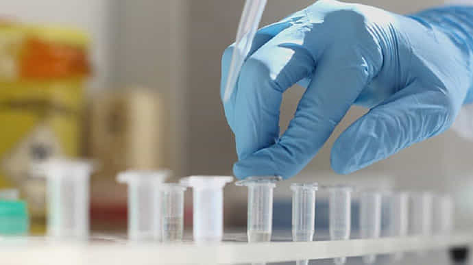 Мешканцям Львівщини доводиться тиждень чекати на результати ПЛР-тестів