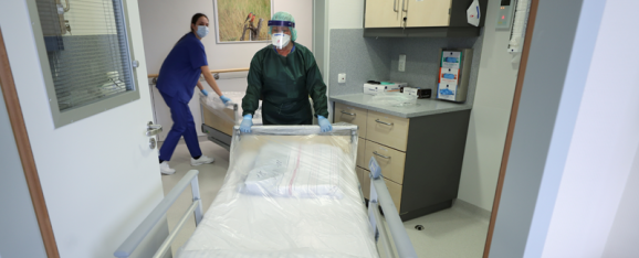 «Піднялася температура, і вже наступного дня ми поїхали до лікарів», – син померлого від COVID-19 на Миколаївщині