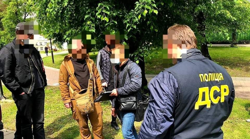 За вимагання та хабарі: у Львові затримали керівництво «Муніципальної варти»