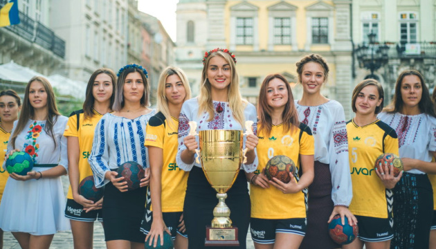 Львівські гандболістки стали чемпіонками України