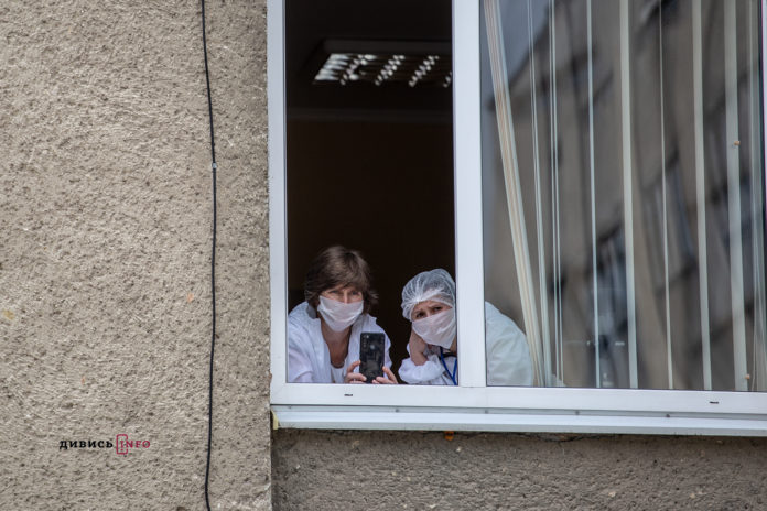 Ще у трьох львівських лікарнях прийматимуть хворих на коронавірус