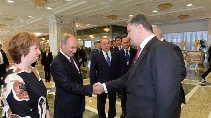 “Порошенко не вітав Путіна”, – речник голови російської держави