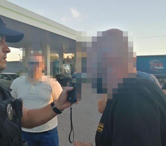 У Львові затримали п’яного водія служби охорони