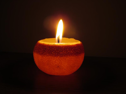 «У руці тримала 500 гривень»: на Золочівщині 10-річна дівчинка загинула під колесами вантажівки