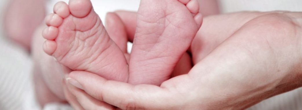 У жительки Самбірщини народилося мертве немовля: гінекологині повідомили про підозру