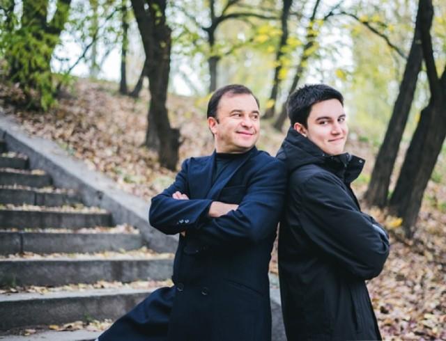 Від раку помер 21-річний син Віктора Павліка