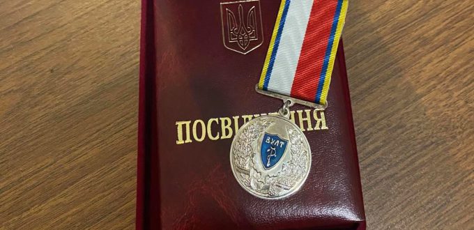 За працю і звитягу: львівських лікарів, що померли від коронавірусу, нагородили посмертно