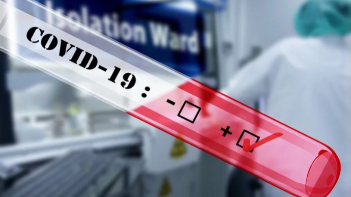 Кількість хворих на COVID-19 невпинно росте: ситуація на Львівщині та в Україні