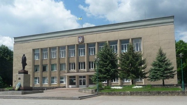 Голові Сколівської райдержадміністрації висловили недовіру